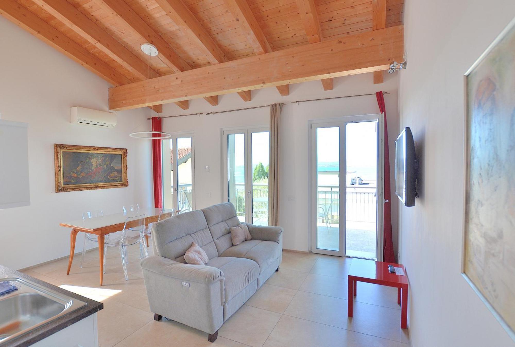 South Apartment With Pool Torri Del Benaco Buitenkant foto